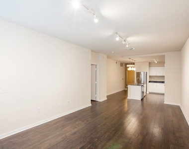 4107 Bowser Avenue - Photo Thumbnail 9