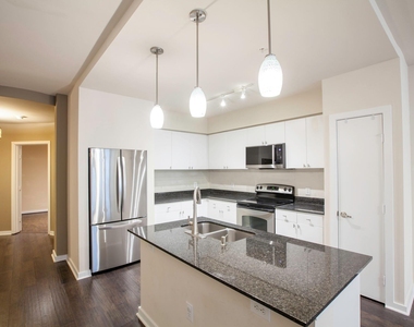 4107 Bowser Avenue - Photo Thumbnail 3