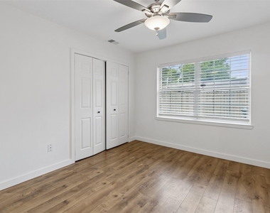 2519 Maverick Avenue - Photo Thumbnail 18