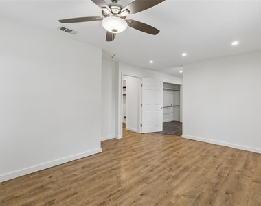 2519 Maverick Avenue - Photo Thumbnail 24