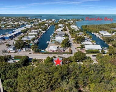 150 Sunshine Boulevard - Photo Thumbnail 1