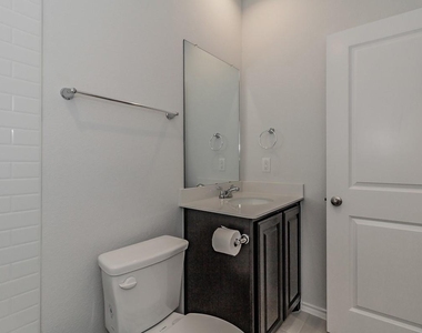 2112 River Pine Road - Photo Thumbnail 27