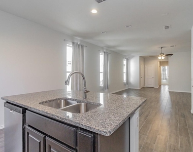 2112 River Pine Road - Photo Thumbnail 14