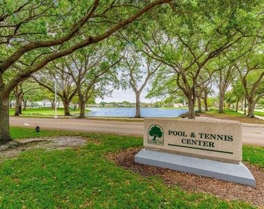 6 Chestnut Circle - Photo Thumbnail 11