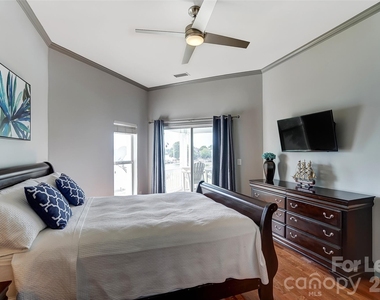 1339 Torrence Circle - Photo Thumbnail 15
