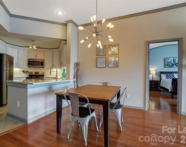1339 Torrence Circle - Photo Thumbnail 12