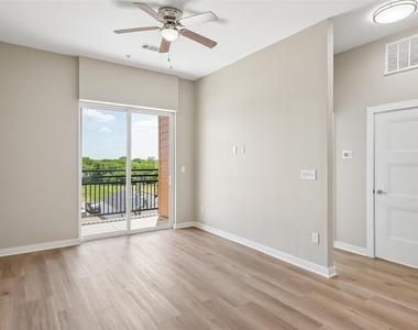 3522 Main Street - Photo Thumbnail 18