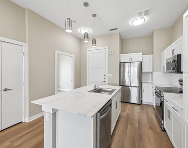 3522 Main Street - Photo Thumbnail 10