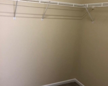 1530 Standish Drive - Photo Thumbnail 18