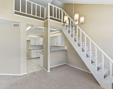801 Windcrest Drive - Photo Thumbnail 10