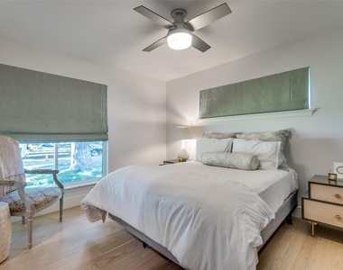 6920 Winchester Street - Photo Thumbnail 11