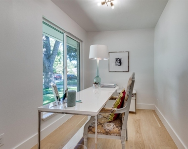 6920 Winchester Street - Photo Thumbnail 8