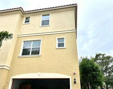 224 S Federal Highway - Photo Thumbnail 33
