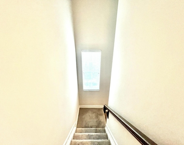 224 S Federal Highway - Photo Thumbnail 30