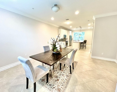 224 S Federal Highway - Photo Thumbnail 10