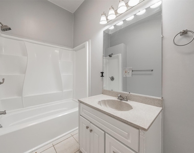 401 S Anglin Street - Photo Thumbnail 14
