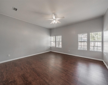 401 S Anglin Street - Photo Thumbnail 19