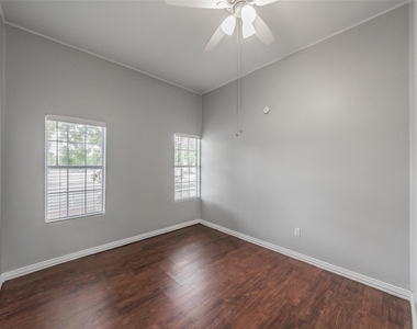 401 S Anglin Street - Photo Thumbnail 24