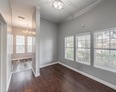401 S Anglin Street - Photo Thumbnail 22