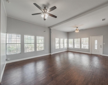 401 S Anglin Street - Photo Thumbnail 33