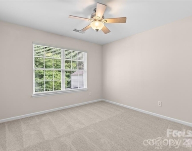 3008 Cornflower Lane - Photo Thumbnail 5