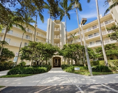 3500 Oaks Clubhouse Drive - Photo Thumbnail 1