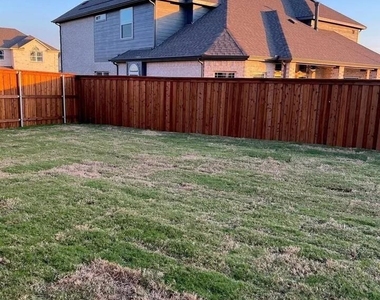 504 Christie Crossing - Photo Thumbnail 9