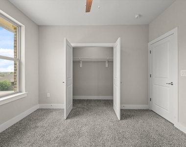 3620 Aaron Place - Photo Thumbnail 21