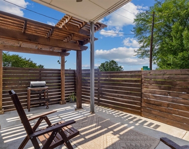 1011 Gallivant Lane - Photo Thumbnail 29