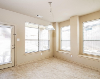 12832 Travers Trail - Photo Thumbnail 6