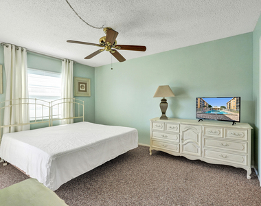 308 Golfview Road - Photo Thumbnail 15