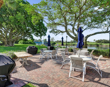 308 Golfview Road - Photo Thumbnail 27