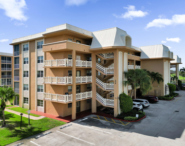 308 Golfview Road - Photo Thumbnail 32