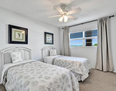 308 Golfview Road - Photo Thumbnail 5