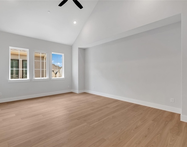 4345 Newman Boulevard - Photo Thumbnail 21