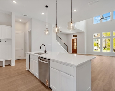4345 Newman Boulevard - Photo Thumbnail 9