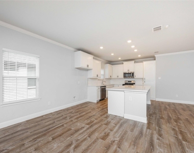 354 Rock Acre Drive - Photo Thumbnail 4
