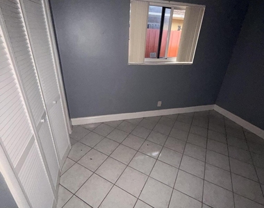 321 Nw 57th Street - Photo Thumbnail 18