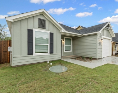 5623 Barkridge Drive - Photo Thumbnail 34