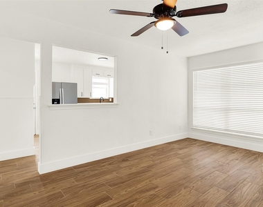 300 Hilltop Avenue - Photo Thumbnail 6