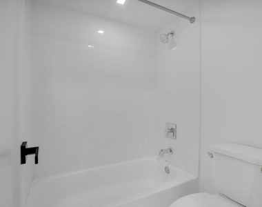 3701 N Country Club Drive - Photo Thumbnail 21