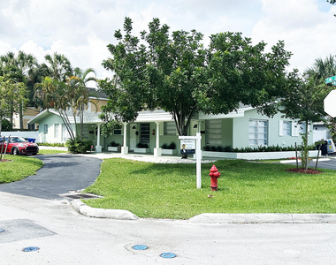 425 Sw 18th Avenue - Photo Thumbnail 13