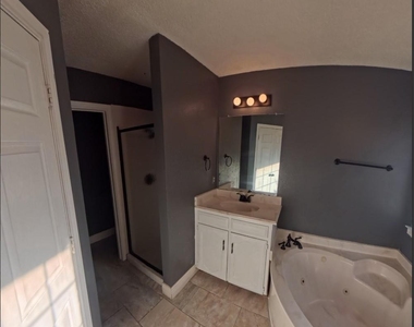 1454 Cromwell Court - Photo Thumbnail 17