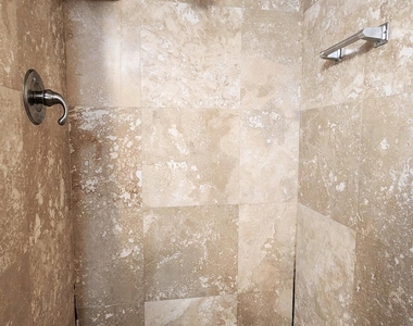 17 Royal Palm Way - Photo Thumbnail 17