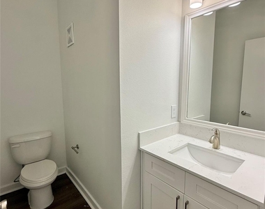 6740 Windhaven Parkway - Photo Thumbnail 6