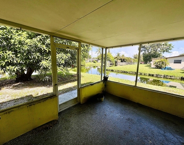1685 Nw 60th Avenue - Photo Thumbnail 6