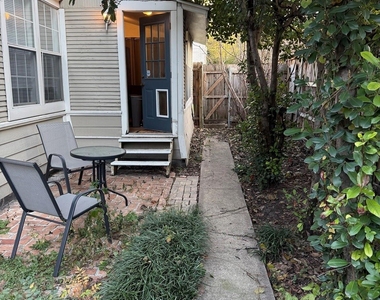 4347 Travis Street - Photo Thumbnail 14