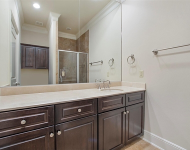 6505 Bandera Avenue - Photo Thumbnail 4