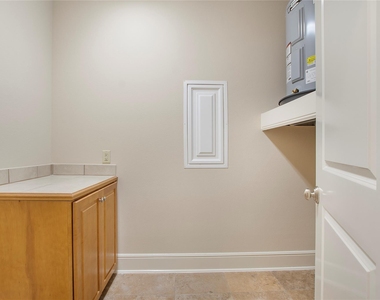 6505 Bandera Avenue - Photo Thumbnail 12