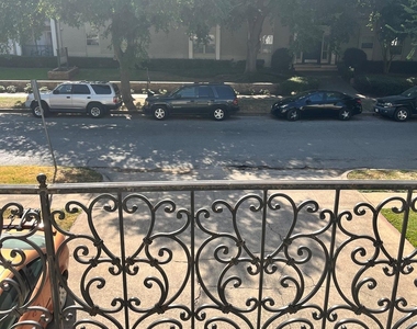 4425 Travis Street - Photo Thumbnail 2